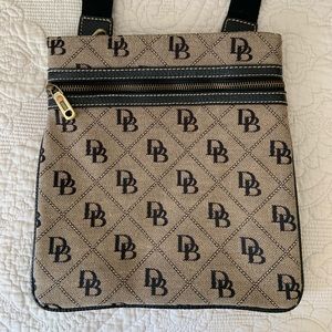 Dooney & Bourke Crossbody Bag